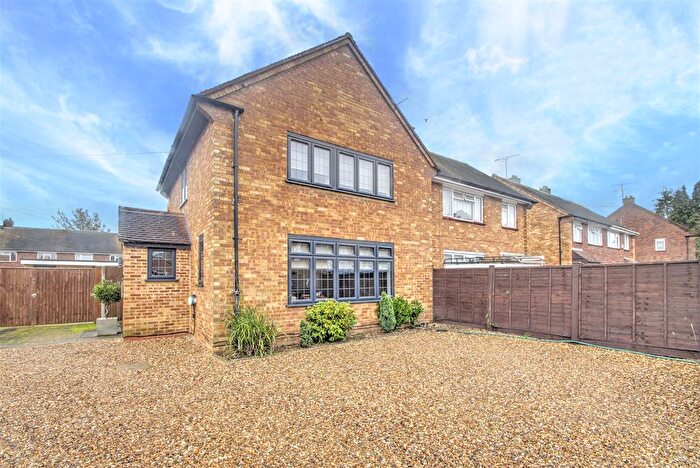 3 Bedroom Semi-Detached House For Sale In Penzance Close, Harefield, Uxbridge, UB9