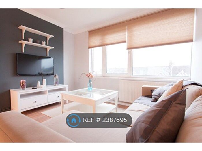 1 Bedroom Flat To Rent In Wimbledon Park Rd, London, SW19