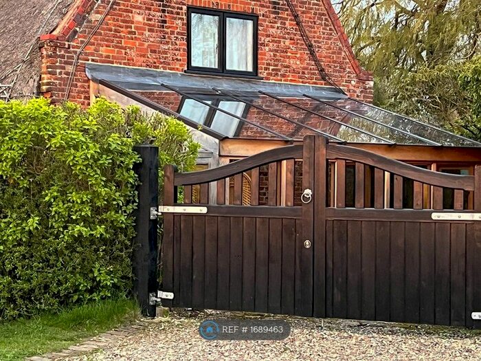 1 Bedroom Semi-Detached House To Rent In Mill Road, Nr Newmarket, CB8