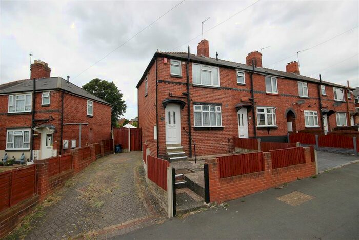 2 Bedroom Semi-Detached House To Rent In Greenwood Avenue, Rowley Regis, B65