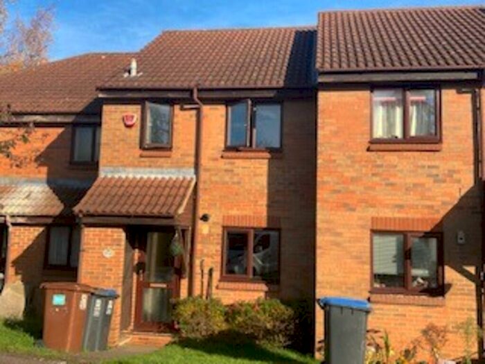 2 Bedroom Terraced House To Rent In Hatfield, AL9