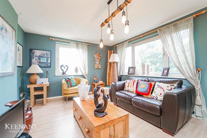 1 Bedroom Flat For Sale In Tilehurst Court, Kersal Way, Salford, M7