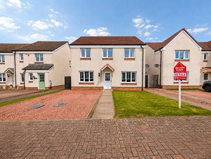 5 Bedroom Detached House For Sale In Ladyacre Wynd, Irvine, KA11