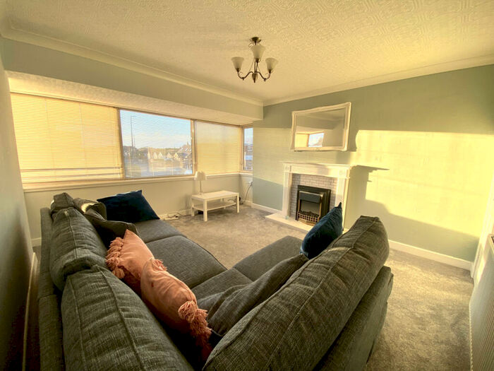 3 Bedroom Apartment To Rent In Fleetwood Road North, Thornton-Cleveleys, FY5