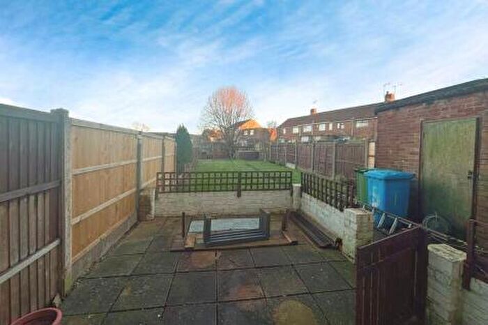 2 Bedroom Semi-Detached House For Sale In Sycamore Road, Carlton-in-Lindrick, Worksop, Nottinghamshire, S81