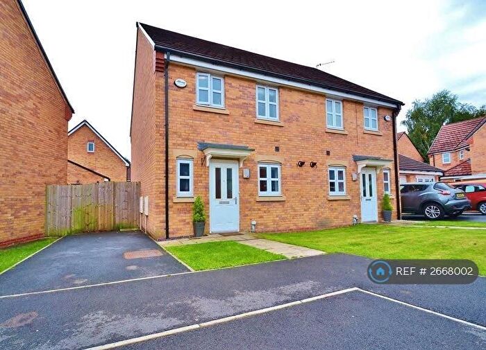 3 Bedroom Semi-Detached House To Rent In Christie Lane, Salford, M7