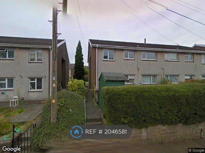 2 Bedroom Flat To Rent In Llys Dulais, Crynant, Neath, SA10