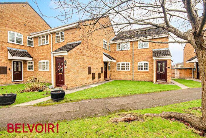 2 Bedroom Flat To Rent In Carters Orchard, Quedgeley, Gloucester, GL2