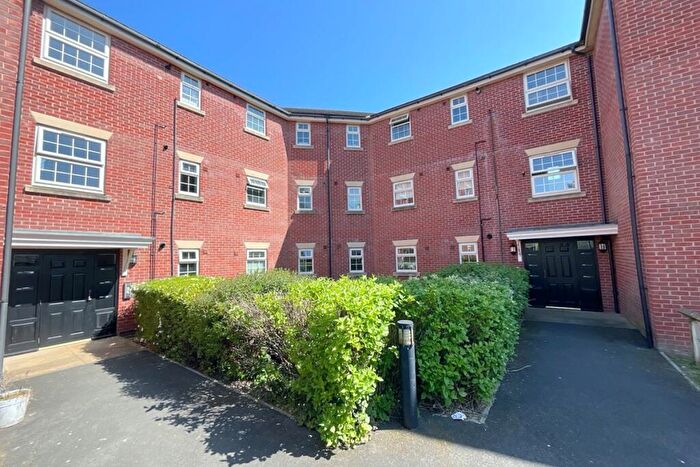 2 Bedroom Flat For Sale In Carlton Gate Drive, Kiveton Park, Sheffield, Rotherham, S26