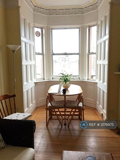 2 Bedroom Flat To Rent In Piershill Place, Edinburgh, EH8
