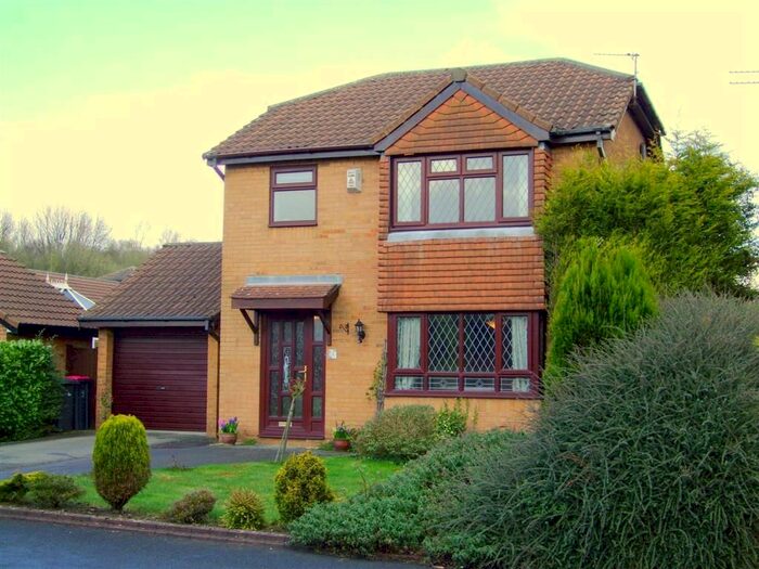 3 Bedroom Detached House To Rent In Brandwood Close, Worsley, M28