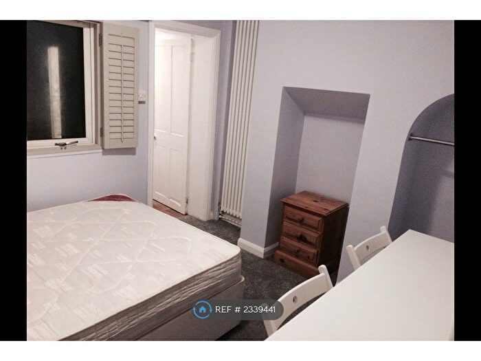 1 Bedroom Flat To Rent In Heslington Road, York, YO10