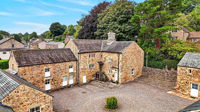 4 Bedroom Farm House For Sale In Low Road, Halton, Lancaster, LA2