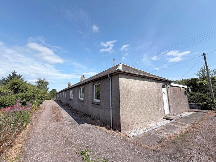 3 Bedroom Semi-Detached Bungalow To Rent In Fernie Mill Cottages, Near Ladybank, Fife, KY15