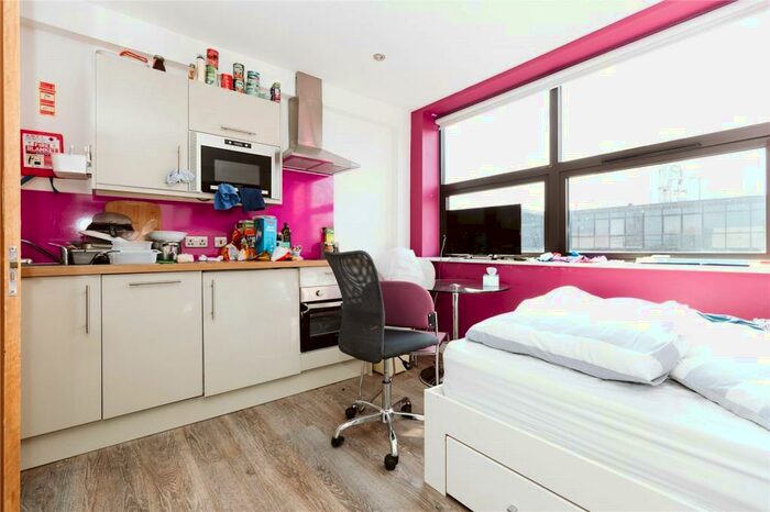 Studio To Rent In Crown House, - Prince Street, City Centre, Bristol, BS1