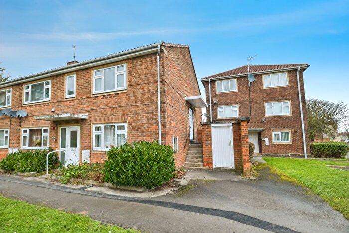 2 Bedroom Flat For Sale In Bury Road, Newton Aycliffe, DL5