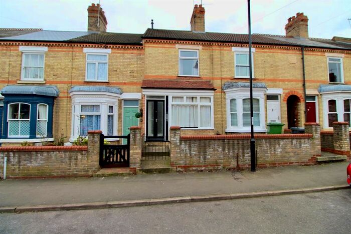 3 Bedroom Terraced House To Rent In Queens Road, Fletton, Peterborough, PE2