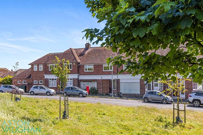 3 Bedroom Terraced House To Rent In Meadow Parade, Rottingdean, Brighton, BN2