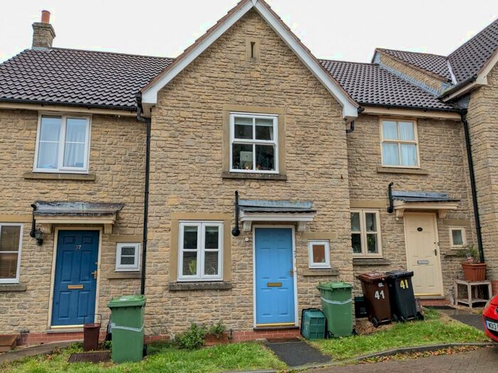 2 Bedroom House To Rent In Rivers Reach, Frome, BA11