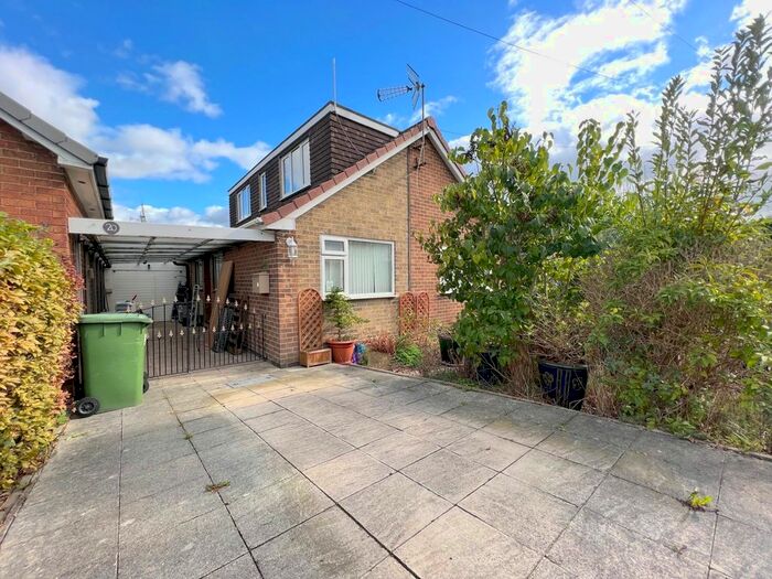 4 Bedroom Detached Bungalow For Sale In Bolton Street, Swanwick, Alfreton, DE55