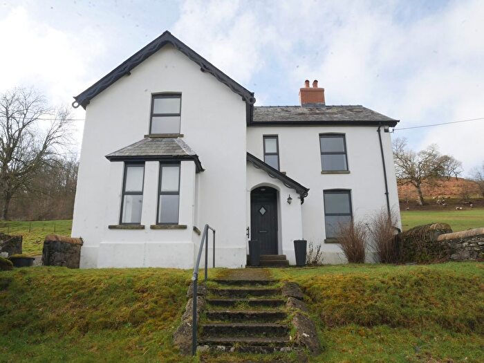 3 Bedroom Detached House To Rent In Defynnog, Brecon, Powys., LD3