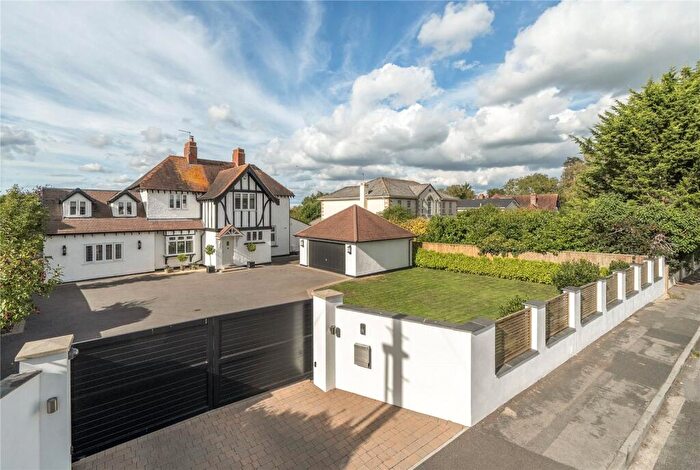 5 Bedroom Detached House For Sale In Grange Road, Saltford, Bristol, Somerset, BS31