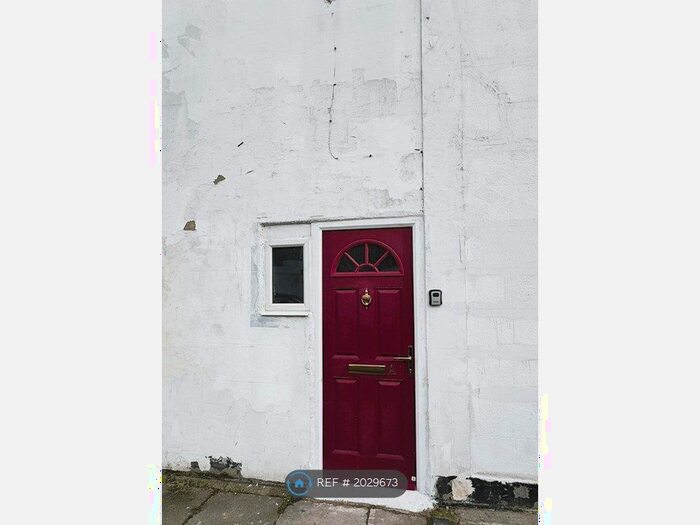 Studio To Rent In Sutherland Road, London, N9
