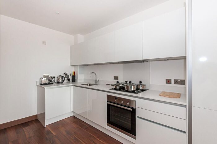 1 Bedroom Flat To Rent In Maygrove Road, West Hampstead, London, NW6