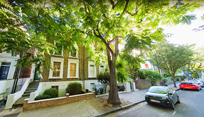 1 Bedroom Flat To Rent In Oakley Road, London, N1