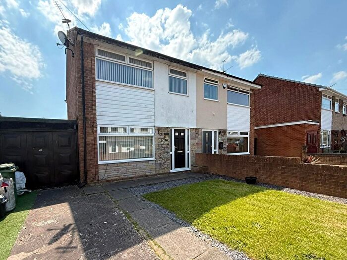 3 Bedroom Semi-Detached House For Sale In Mayfield Avenue, St. Helens, Merseyside, WA9