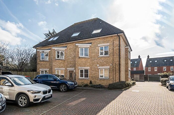 2 Bedroom Flat For Sale In Kidman Court, Biggleswade, Bedfordshire, SG18