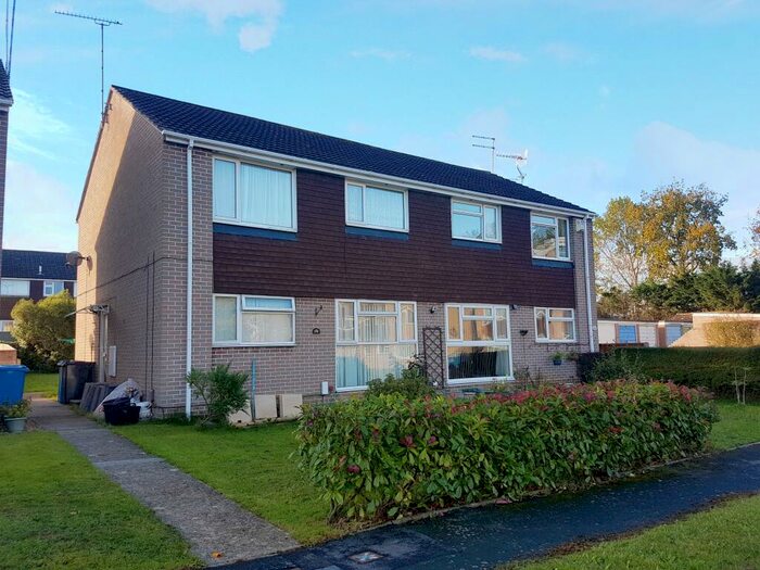 1 Bedroom Flat To Rent In Freshwater Drive, Hamworthy, BH15