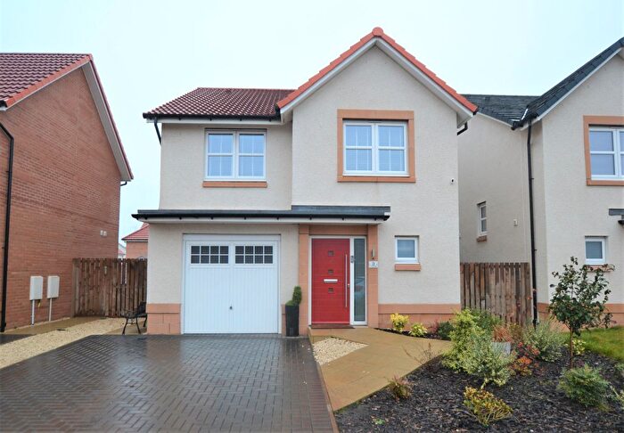 4 Bedroom Detached House To Rent In Paton Place, Newcraighall, Edinburgh, EH21
