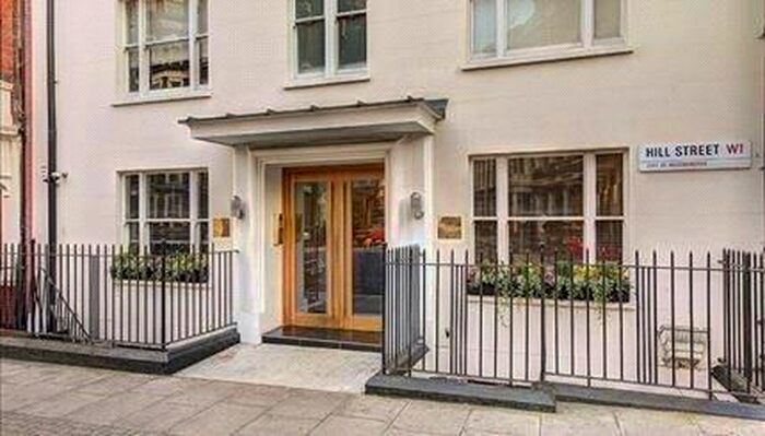 1 Bedroom Flat To Rent In Hill Street, Mayfair, London, W1J