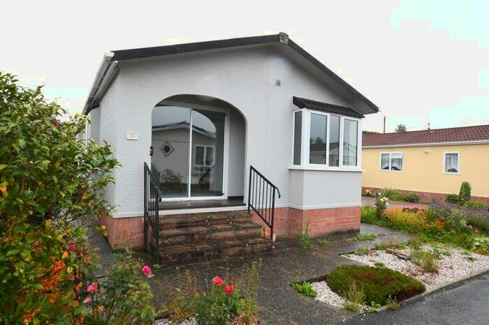 2 Bedroom Park Home For Sale In Mill On The Mole, South Molton, Devon, EX36