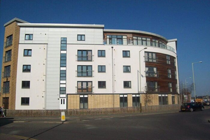 2 Bedroom Flat To Rent In Vasart Court, Perth, PH1
