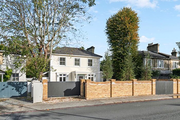 6 Bedroom Detached House To Rent In Upper Richmond Road, West Putney, SW15