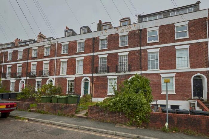 2 Bedroom Flat To Rent In Oxford Road, Exeter, EX4