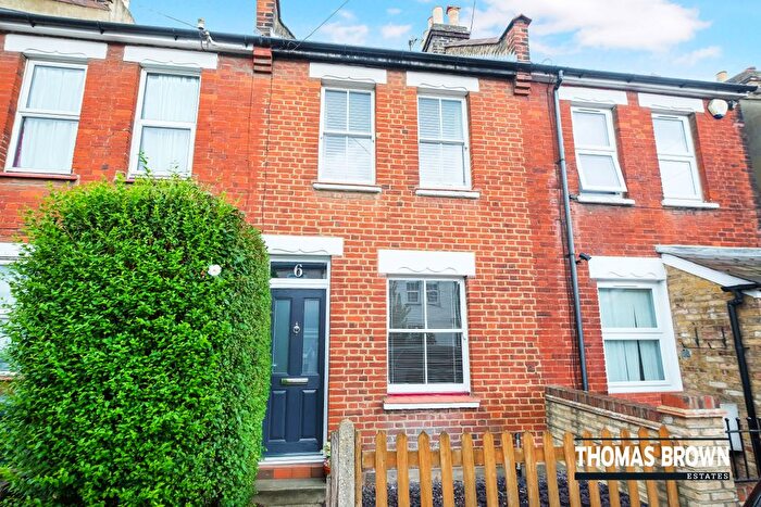 2 Bedroom Terraced House For Sale In Sanderstead Road, Orpington, BR5