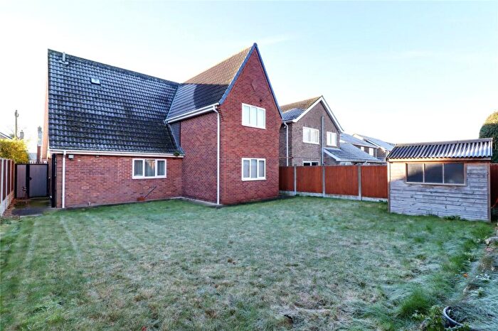 3 Bedroom Detached House For Sale In The Meadows, Westwoodside, Lincolnshire, DN9