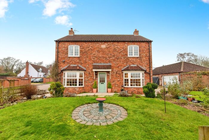 4 Bedroom Link Detached House For Sale In Barff Meadow, Glentham, Market Rasen, Lincolnshire, LN8