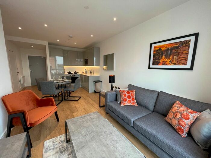 1 Bedroom Barn Conversion To Rent In West Timber Yard, Hurst Street, B5