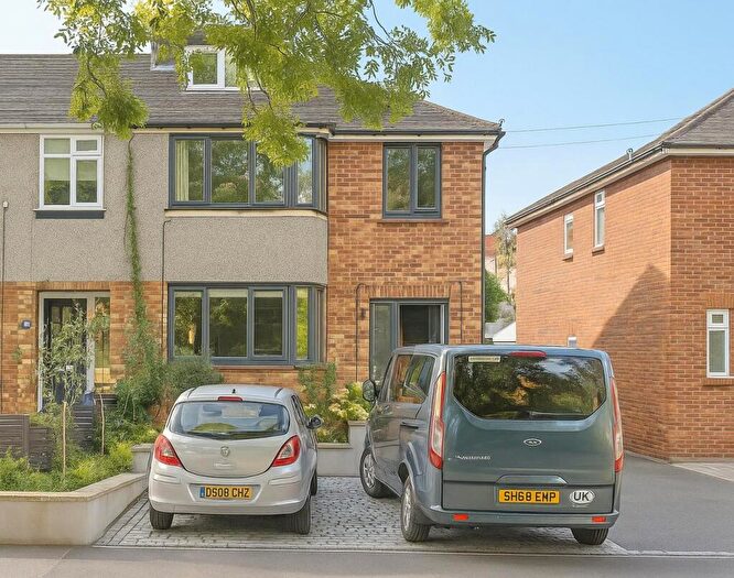 4 Bedroom End Of Terrace House For Sale In Concord Avenue, Chatham, ME5