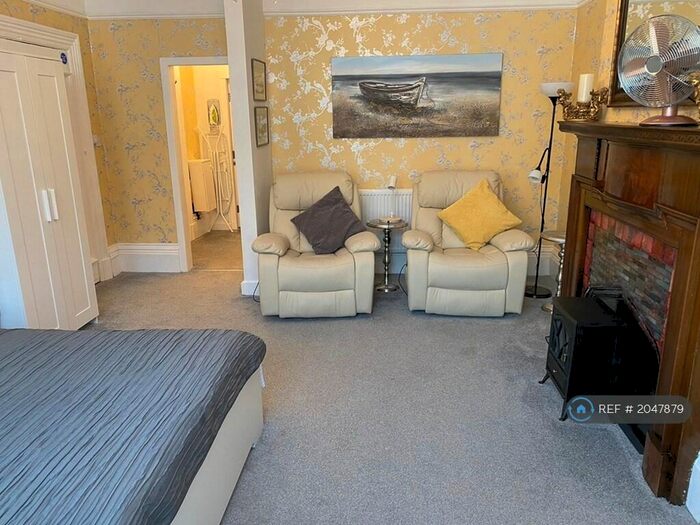 1 Bedroom Flat To Rent In Cecil Street, Lytham St. Annes, FY8