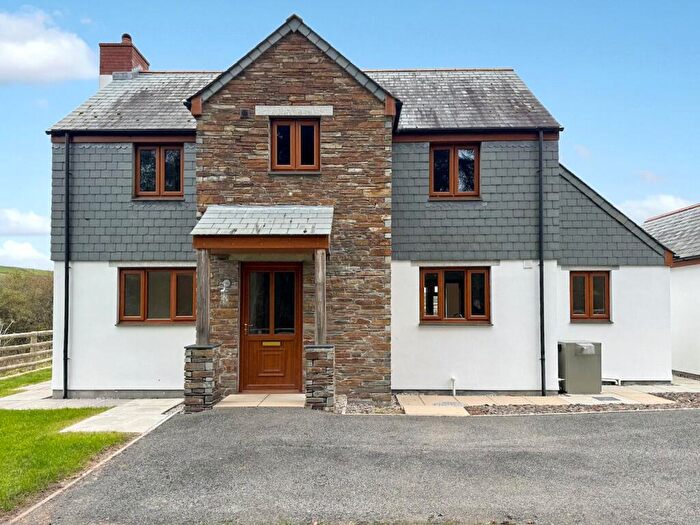 3 Bedroom Detached House For Sale In Bolventor, Launceston, Cornwall, PL15