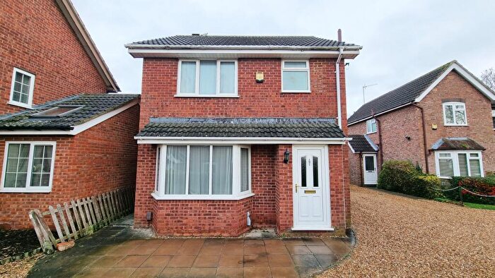 3 Bedroom Detached House To Rent In Thorpe Close, Wellingborough, NN8