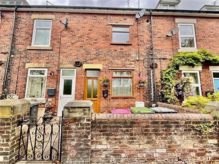 3 Bedroom Terraced House For Sale In Falconer Lane, Sheffield, S13