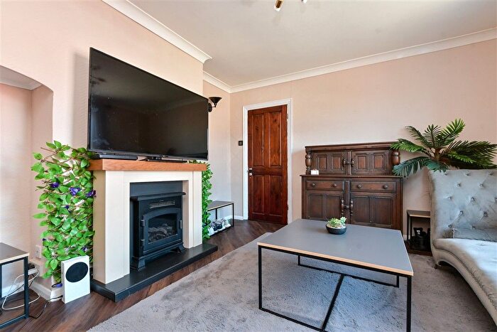 3 Bedroom Detached Bungalow For Sale In Cliftonville Avenue, Ramsgate, Kent, CT12