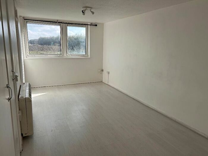 1 Bedroom Flat To Rent In Westwell Close, Orpington, Kent, BR5