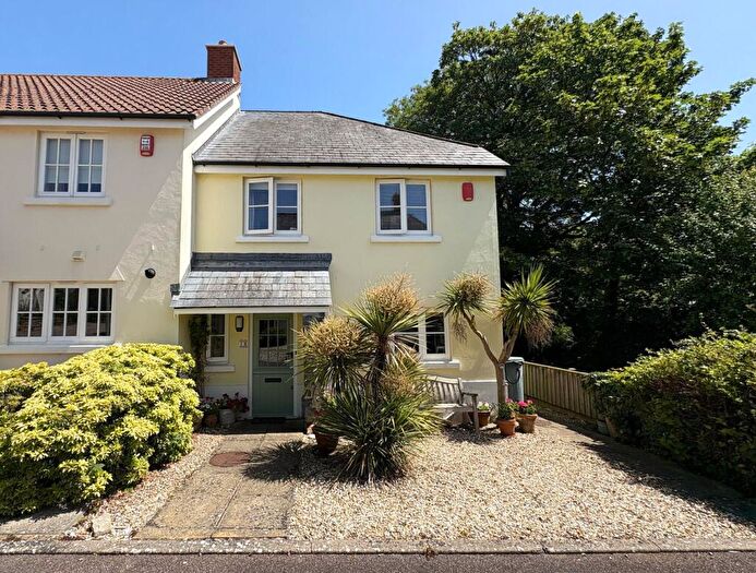 4 Bedroom End Of Terrace House For Sale In Garrett Close, Seaton, Devon, EX12